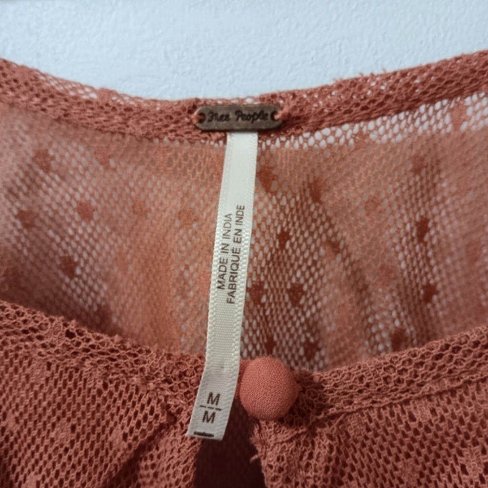 ↠ Free People Rose Rust Button Front Sheer Swiss Dot Puff Sleeve Top - Picture 4 of 8